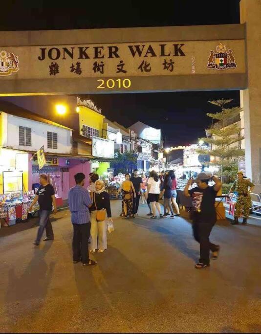 Lovely 1-Bedroom Condo With Facilities Malacca エクステリア 写真